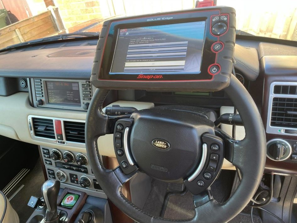 Snap-on diagnostic equipment